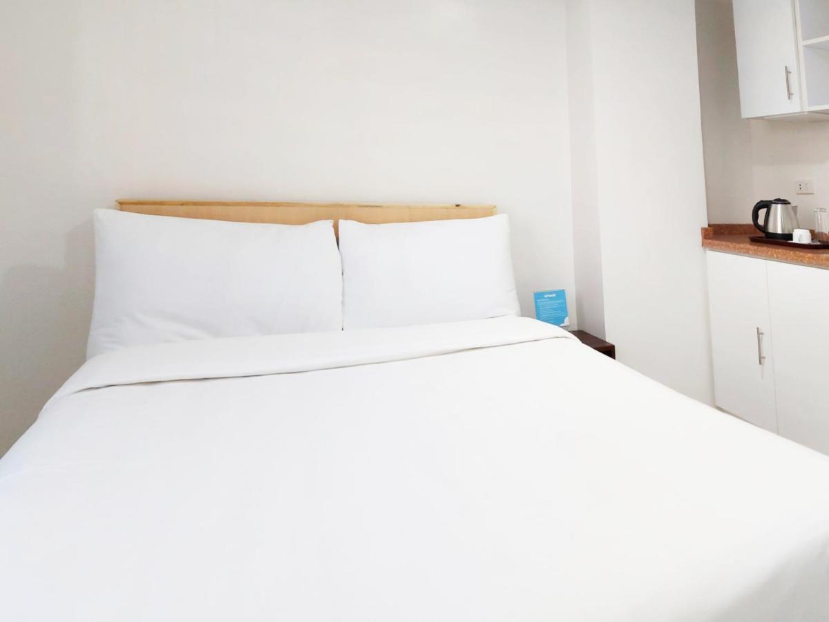 Airobedz Mckinley - Near Sm Aura Hotel Manila Bagian luar foto