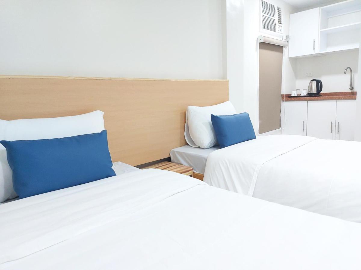 Airobedz Mckinley - Near Sm Aura Hotel Manila Bagian luar foto